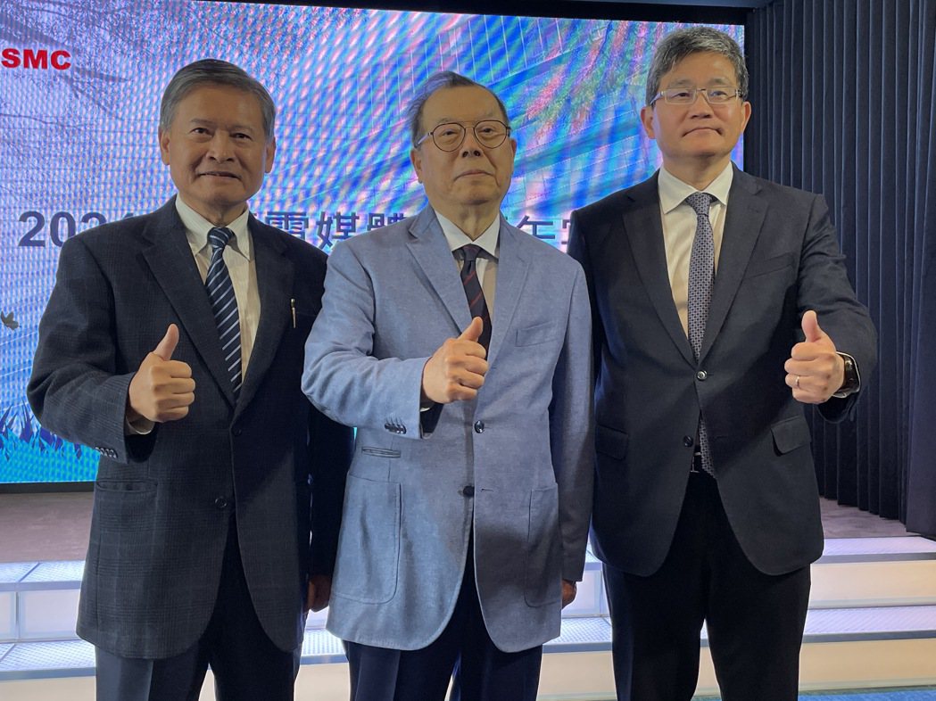 PSMC's Tongluo Factory Inaugurated on May 2; President Tsai Officiates Ribbon Cutting Ceremony